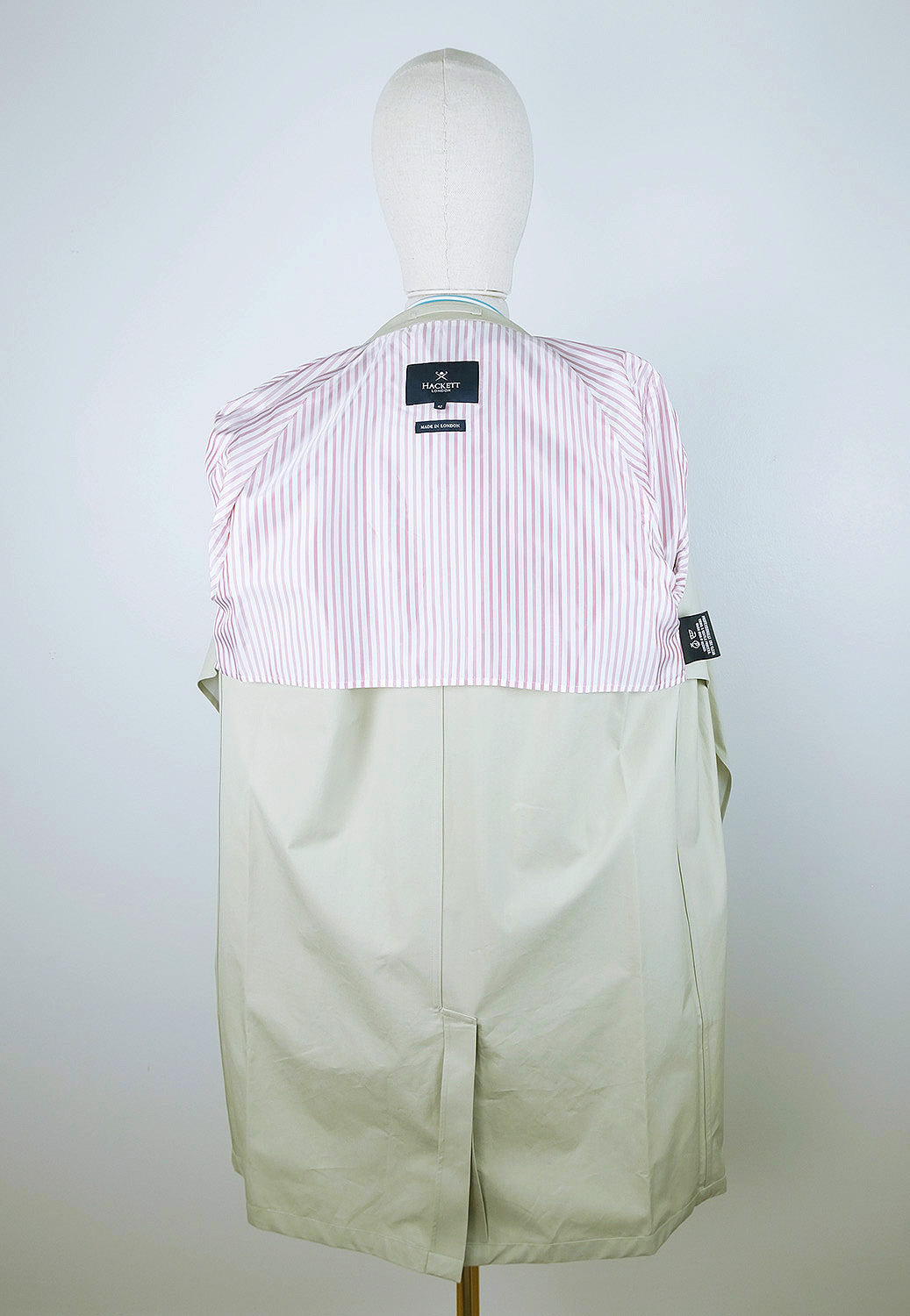 Hackett, vaalea sadetakki, koko 52, Ventile-kangas