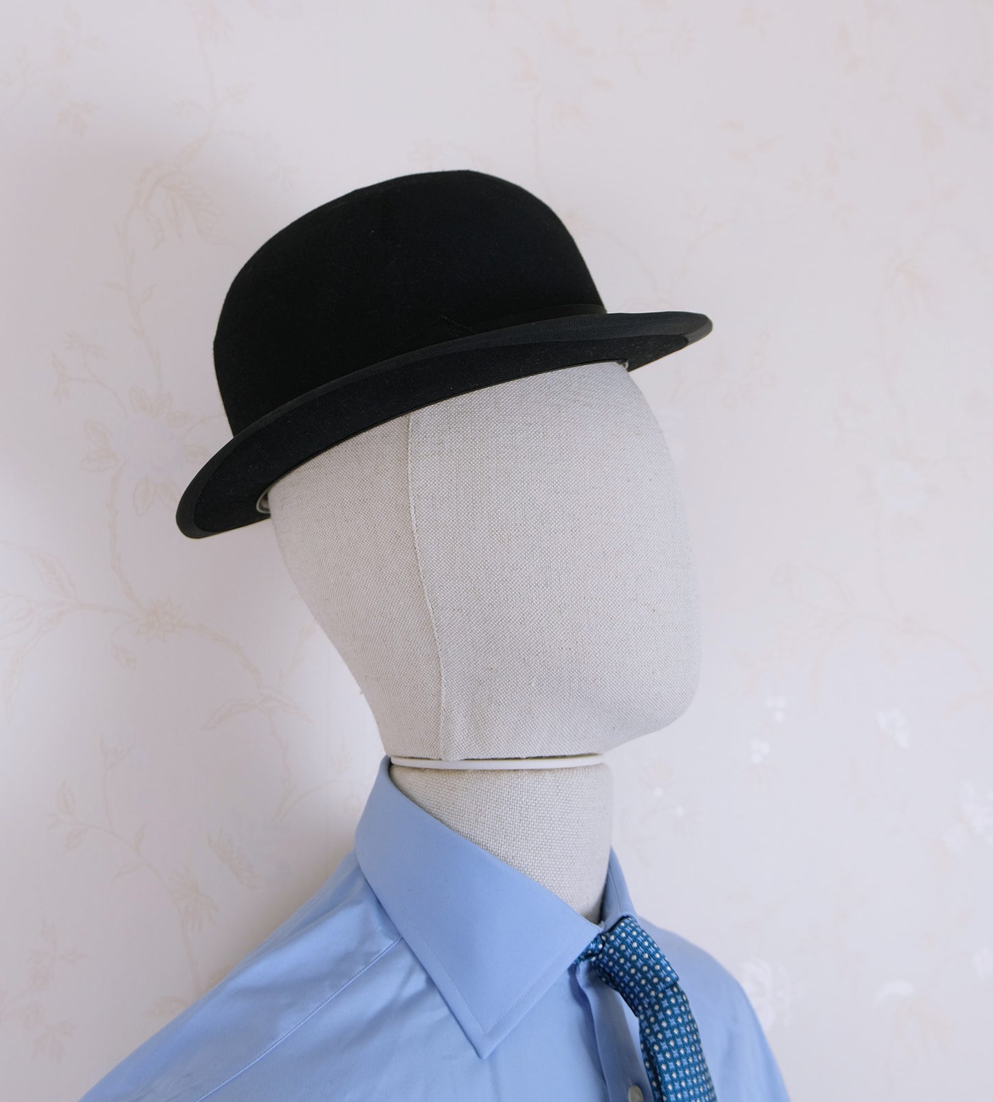 Hermès, blue-gray silk tie, made in France