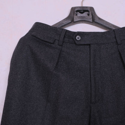 Herrainpukimo, harmaat flanellihousut, koko 33 tuumaa