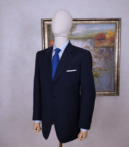 Brioni, käsintehty tumma puku, koko 54, ovh 4900 e