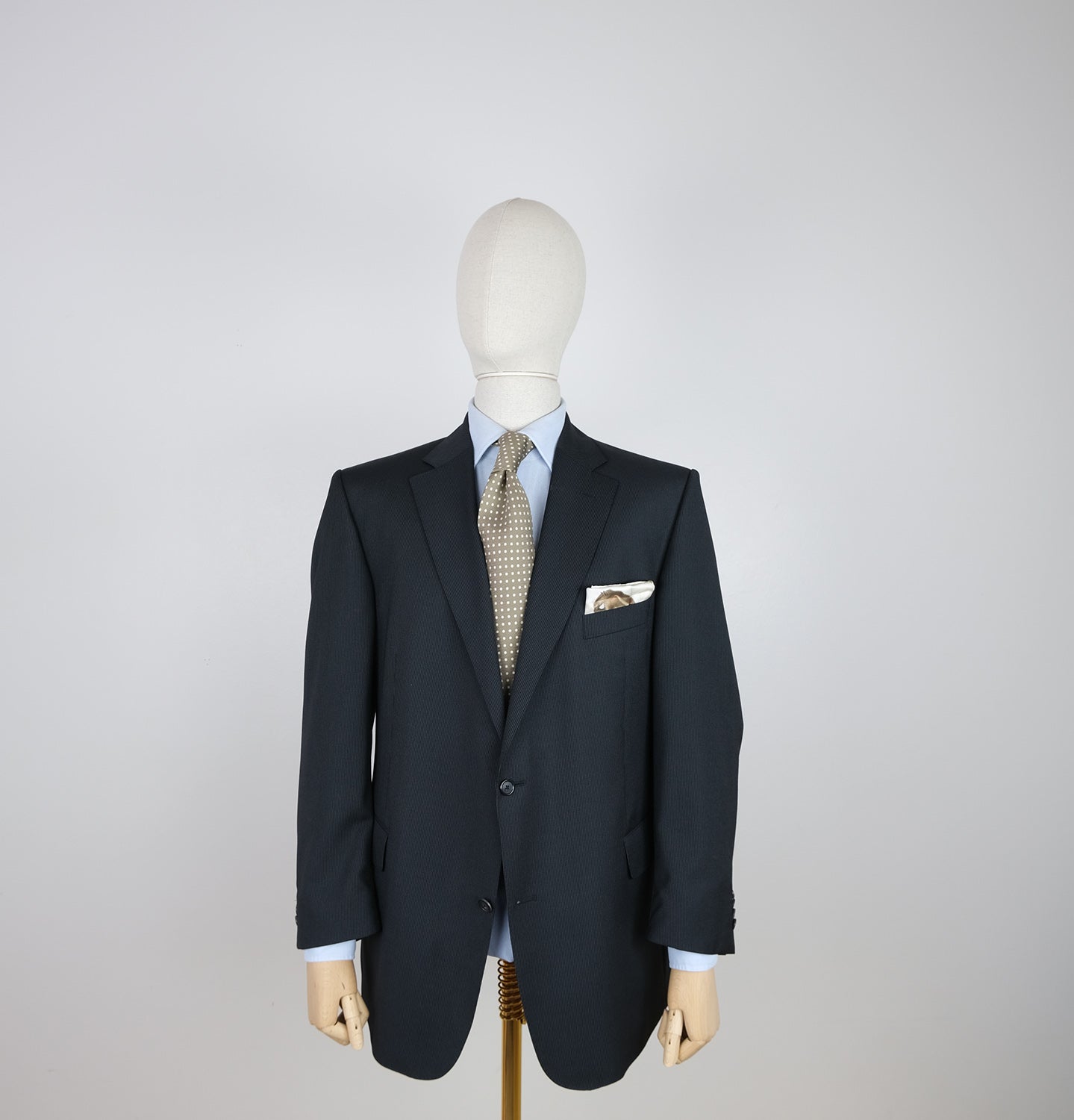 Eduard Dressler, dark pinstripe suit, size 46S UK