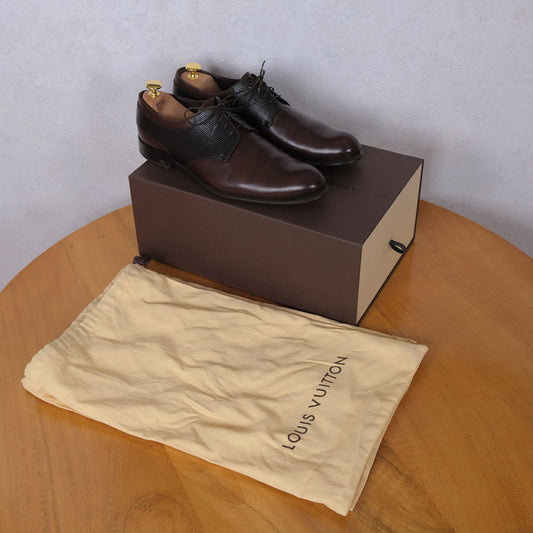 Louis Vuitton, ruskeat nauhakengät, koko 42, aitoustodistus