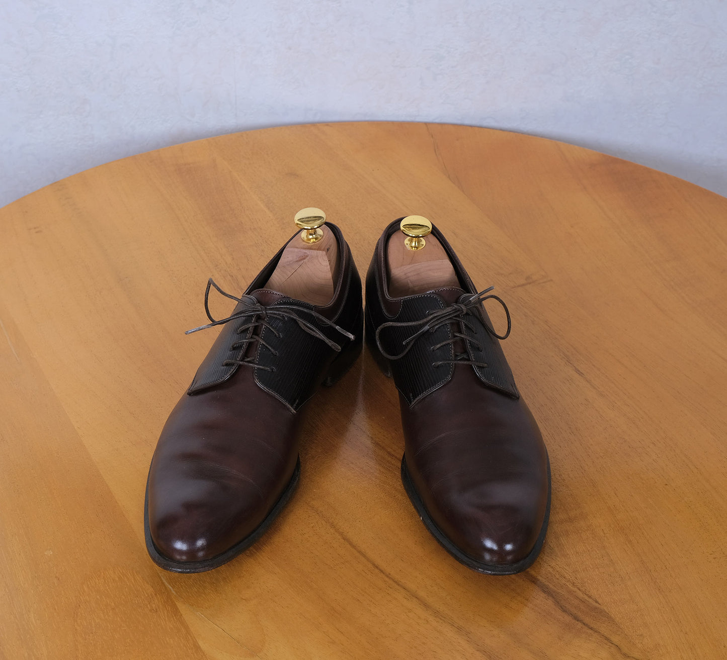 Louis Vuitton, ruskeat nauhakengät, koko 42, aitoustodistus