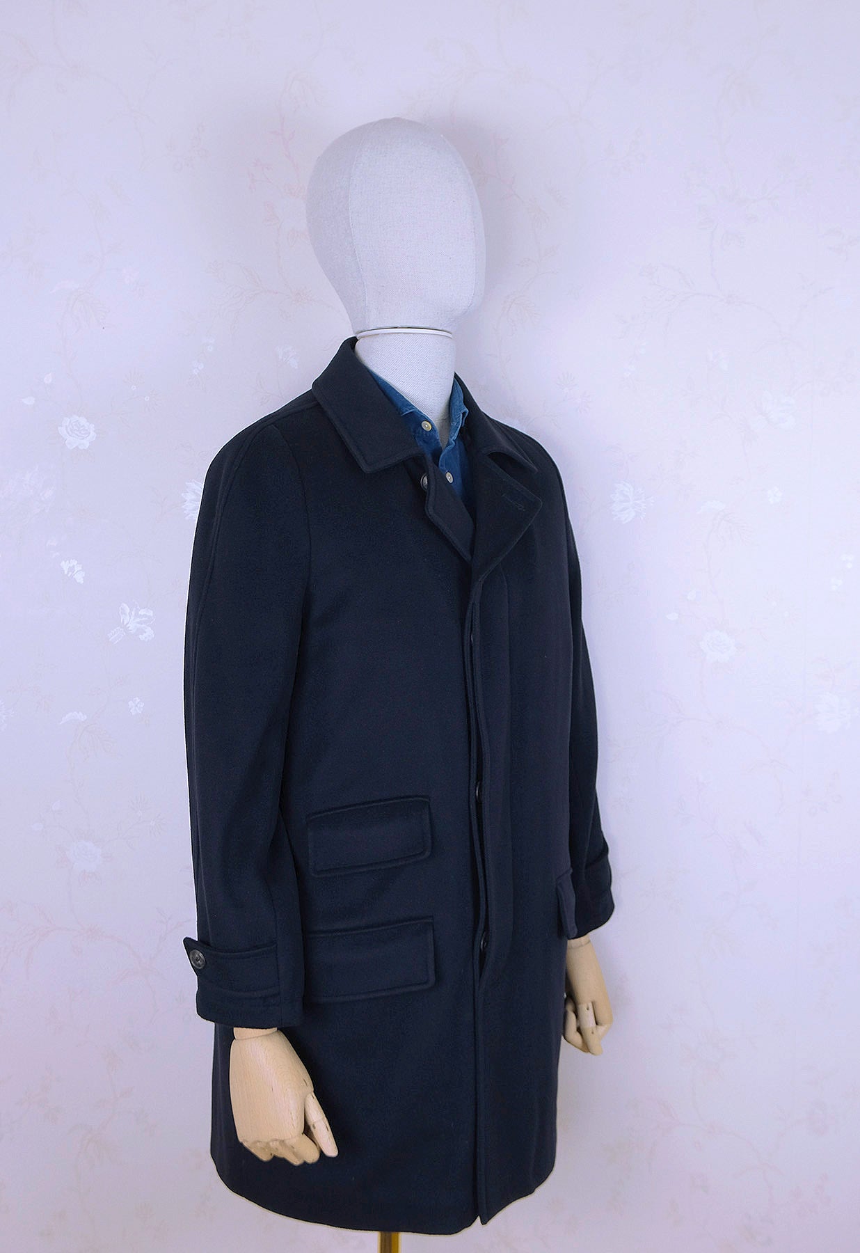 Luciano Barbera, blue wool coat, size 48EU, with fur lining