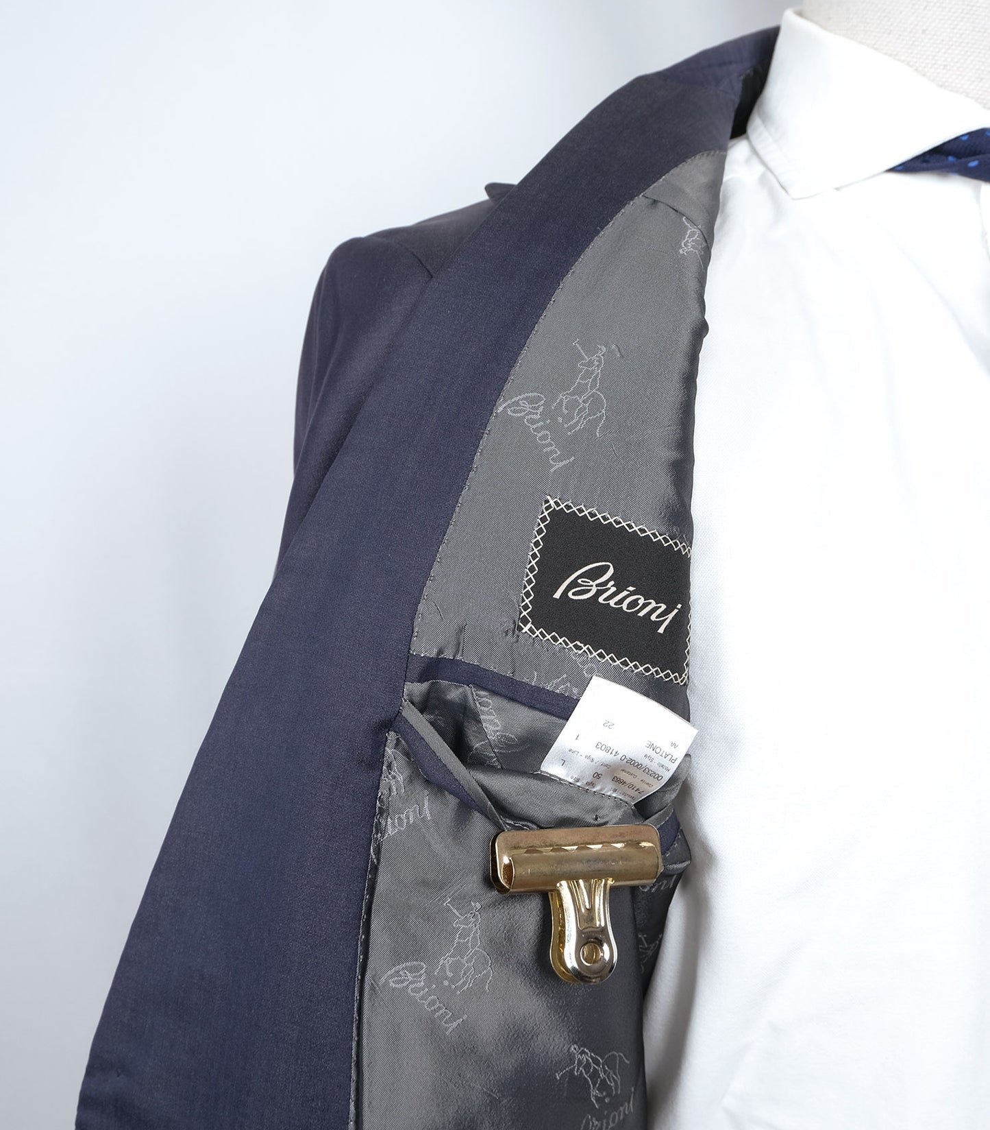 Brioni, sininen käsintehty irtotakki, koko 50, silkkiä ja puuvillaa