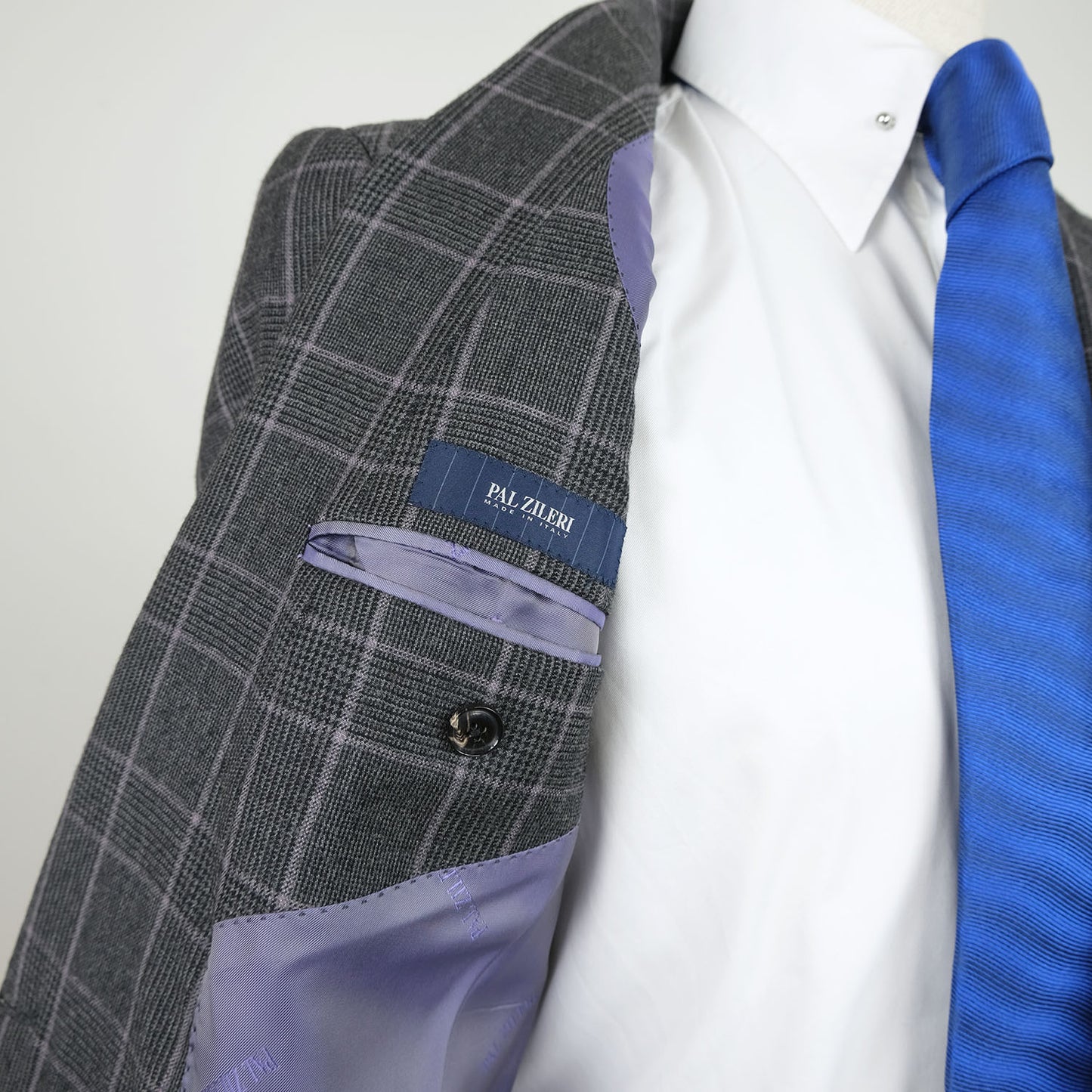 Pal Zileri, grey check suit, size 48EU, made to measure, RRP 2300 e