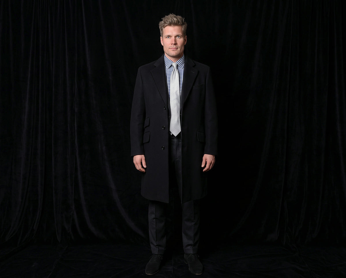 Patrick Hellmann, black wool coat, size 50EU, rare piping details
