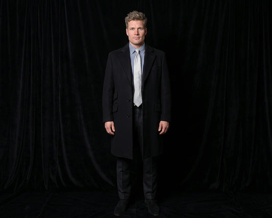 Patrick Hellmann, musta villakangastakki, koko 50, harvinaiset tereet