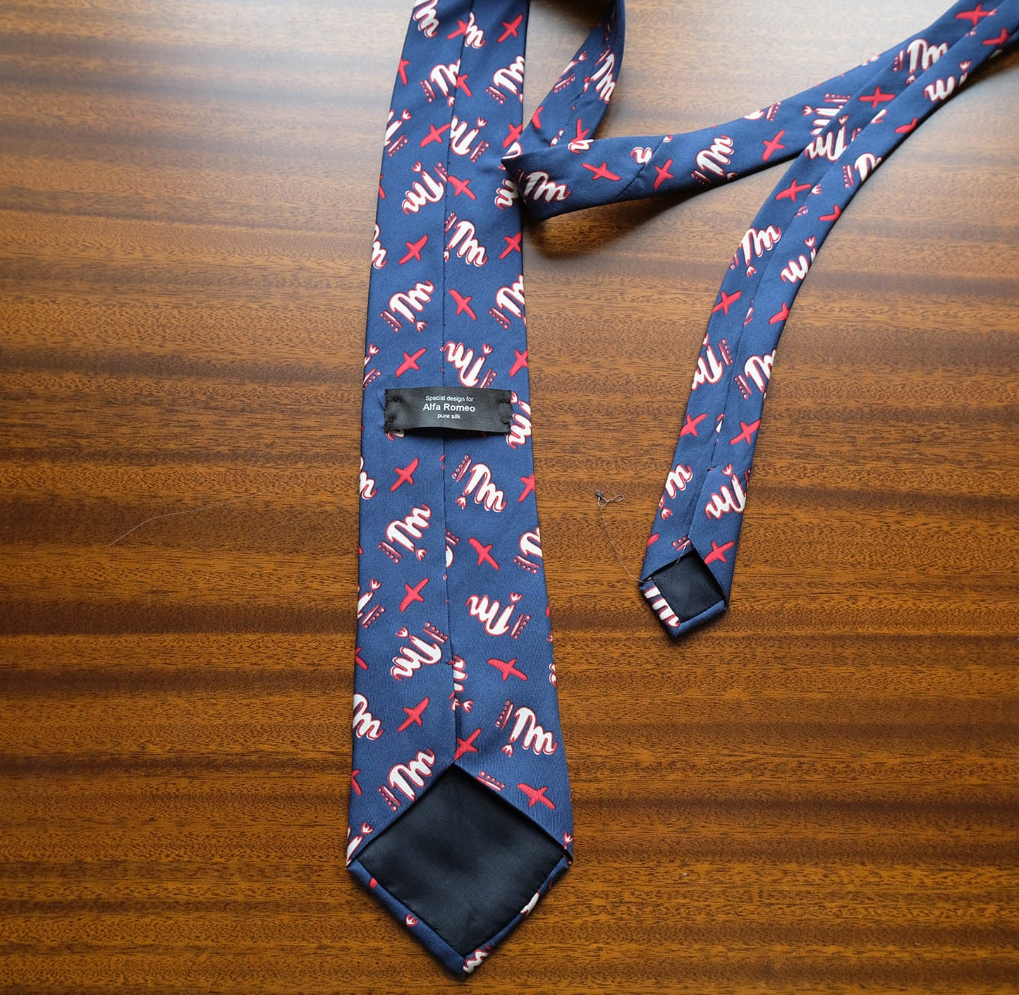 Hermès, blue-gray silk tie, made in France