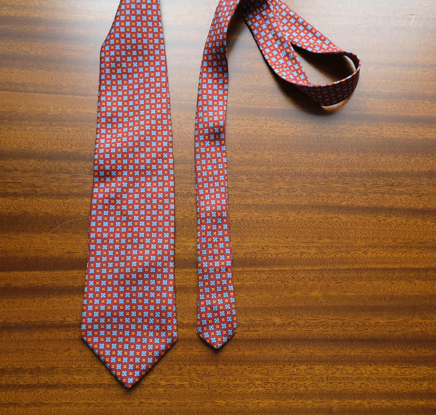 Hermès, blue-gray silk tie, made in France