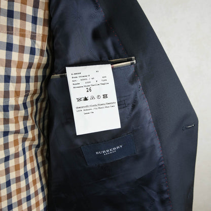 Burberry, sininen bleiseri, koko 52, kuin uusi, metallinapit