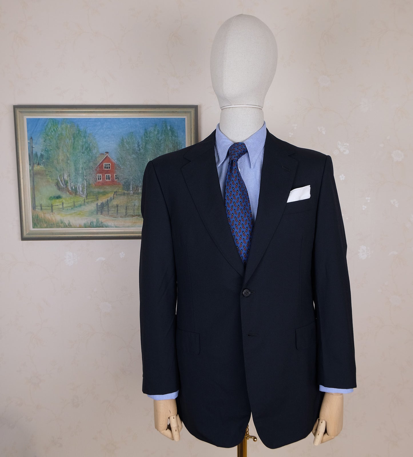 Chester Barrie, navy cashmere jacket, size 56EU, RRP 2400 euros
