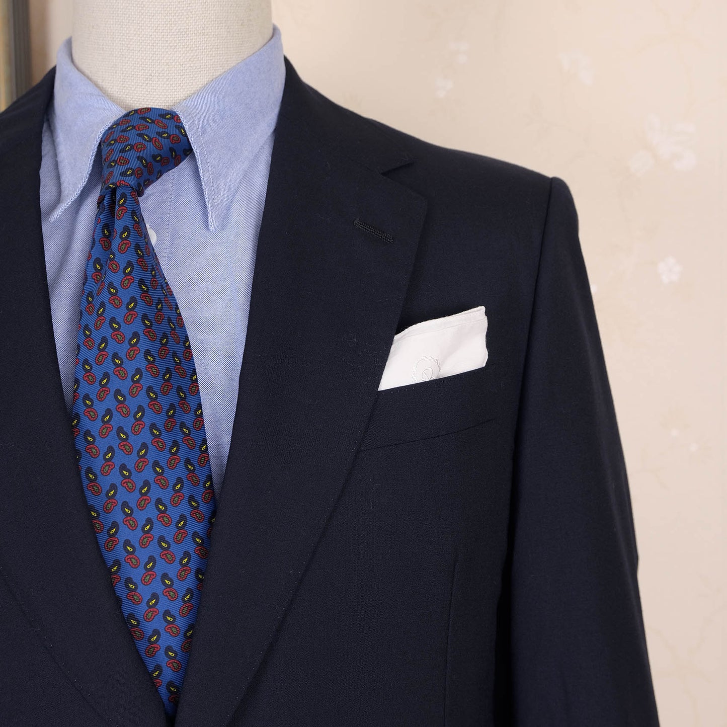 Chester Barrie, navy cashmere jacket, size 56EU, RRP 2400 euros
