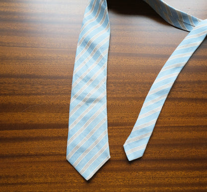 Hermès, blue-gray silk tie, made in France