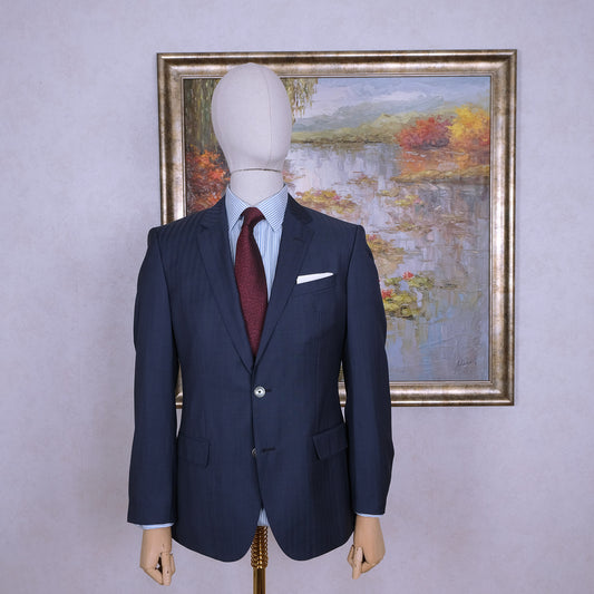 Hugo Boss, blue suit, size 50, fine fabric