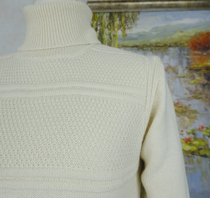 Peregrine, cream aran polo jumper, size M, slim