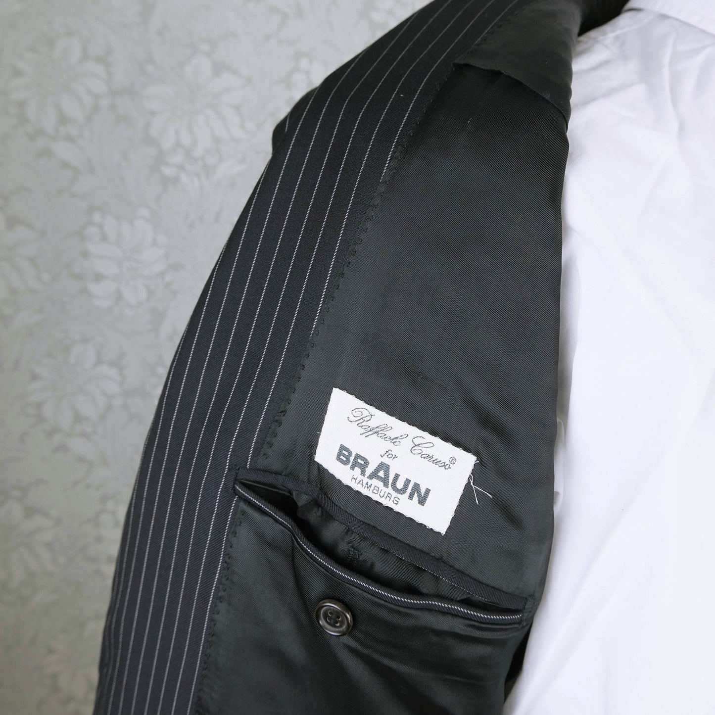 Raffaele Caruso, dark suit, size 44UK, pinstripe
