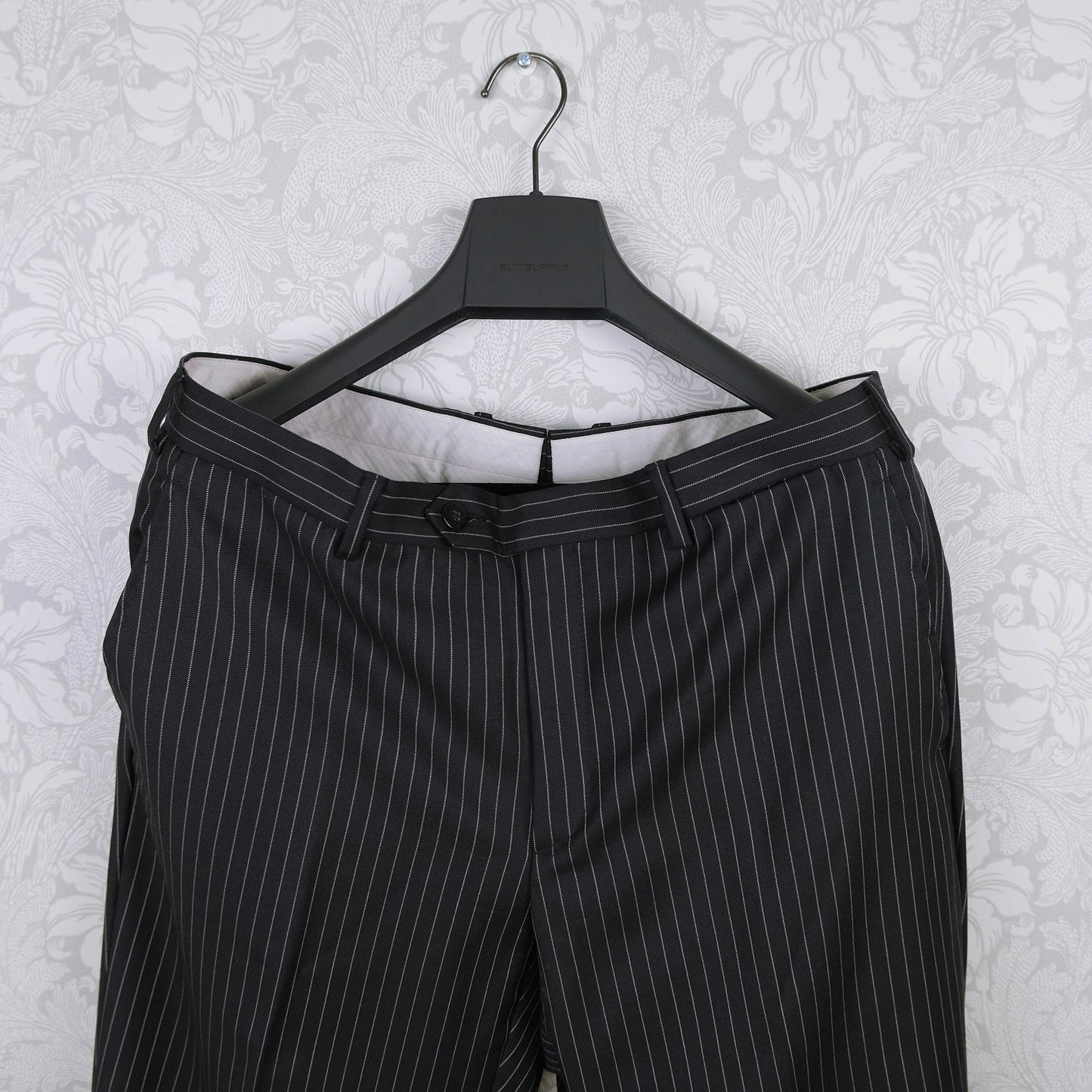 Raffaele Caruso, dark suit, size 44UK, pinstripe
