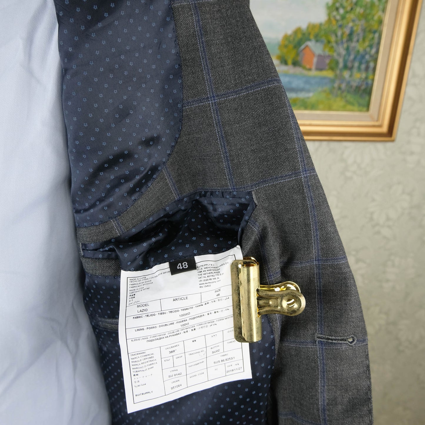 Suitsupply, harmaa irtotakki, koko 48, mittatilaus