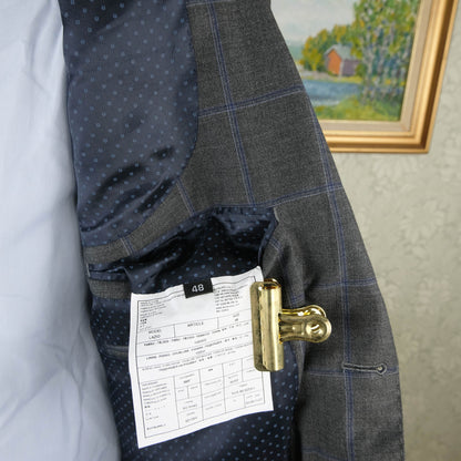Suitsupply, harmaa irtotakki, koko 48, mittatilaus