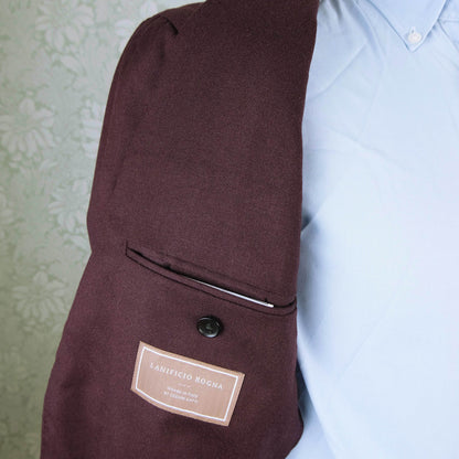 Suitsupply, tummanpunainen irtotakki, koko 50, komia väri