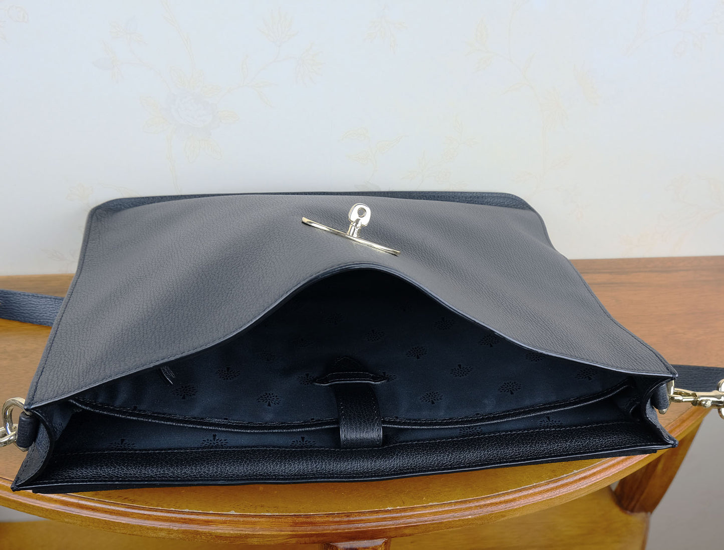 Mulberry, black leather briefcase, textured leather, with shoulder strap