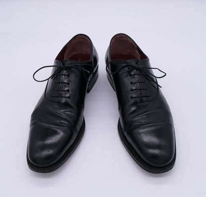 Salvatore Ferragamo, mustat pukukengät, koko 43, harvinainen malli