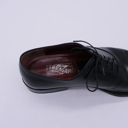 Salvatore Ferragamo, mustat pukukengät, koko 43, harvinainen malli