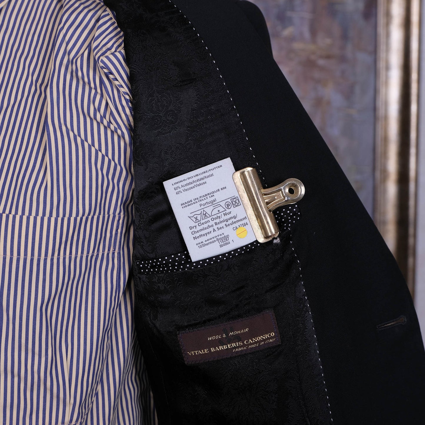 Sand, musta puku, koko 48, mohairkangas