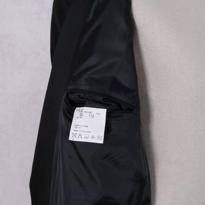 Turo Tailor, käytetty smokki, koko 56, tehty Suomessa