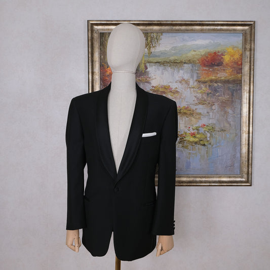 Turo Tailor, käytetty smokki, koko 54, tehty Suomessa