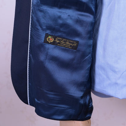 Eduard Dressler, sininen puku, koko 50, hoikka