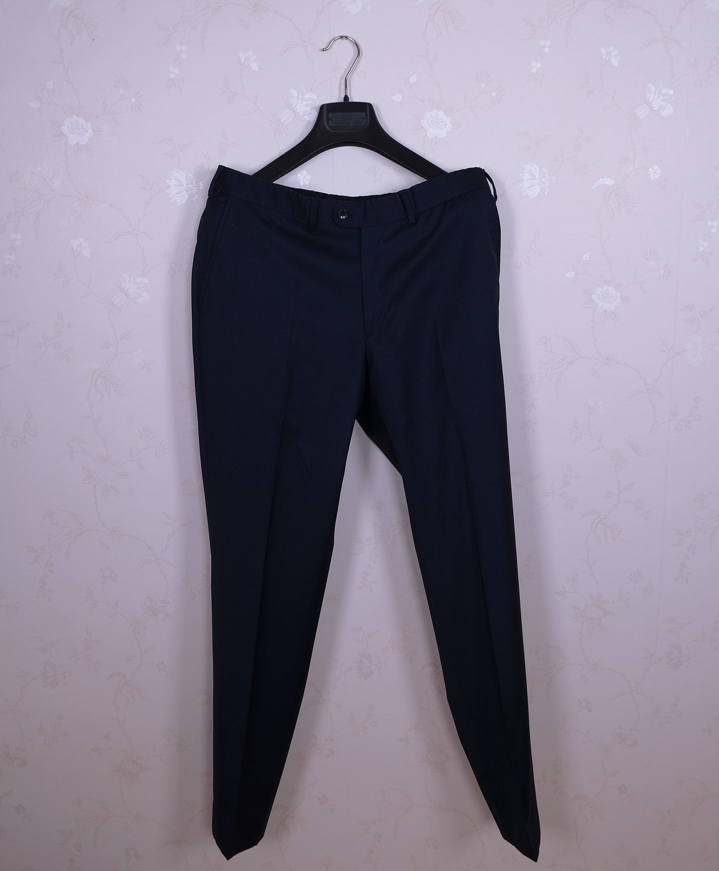 Eduard Dressler, sininen puku, koko 50, hoikka