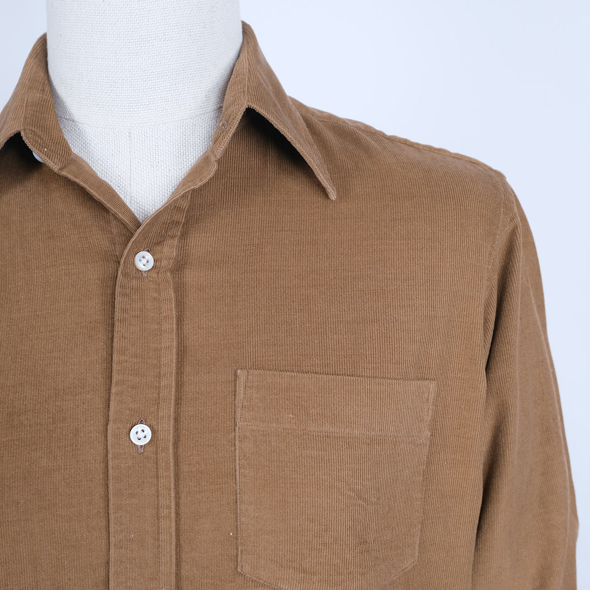 Ralph Lauren Purple Label, vaalea vakosamettipaita, koko 39, väljä
