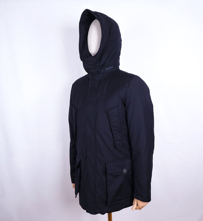 Woolrich, sininen parkatakki, koko M, villaa ja untuvaa