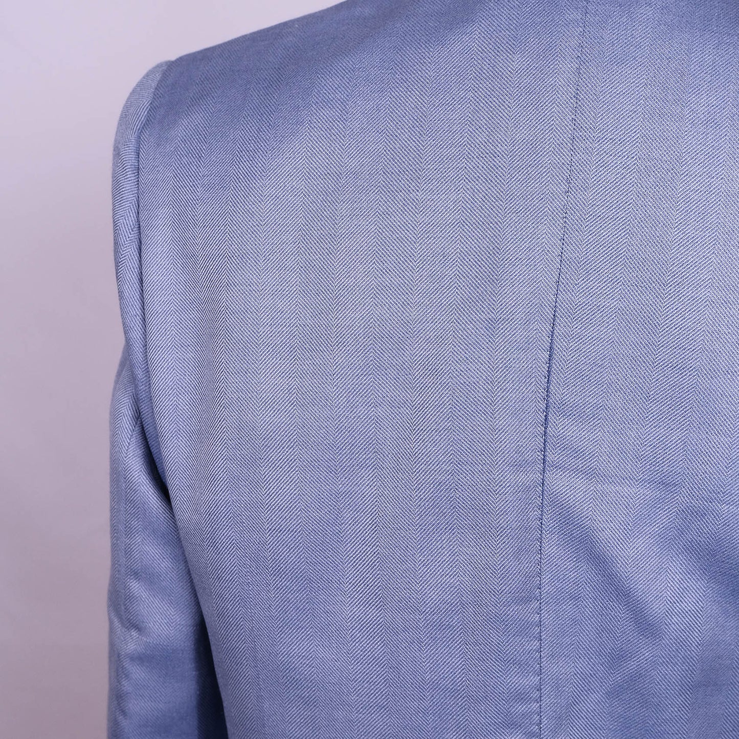 Brioni, sininen irtotakki, koko 48, kashmir-silkkikangas