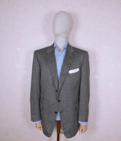 Chester Barrie, harmaa käsintehty kashmirtakki, koko 56, kalanruotokuvio