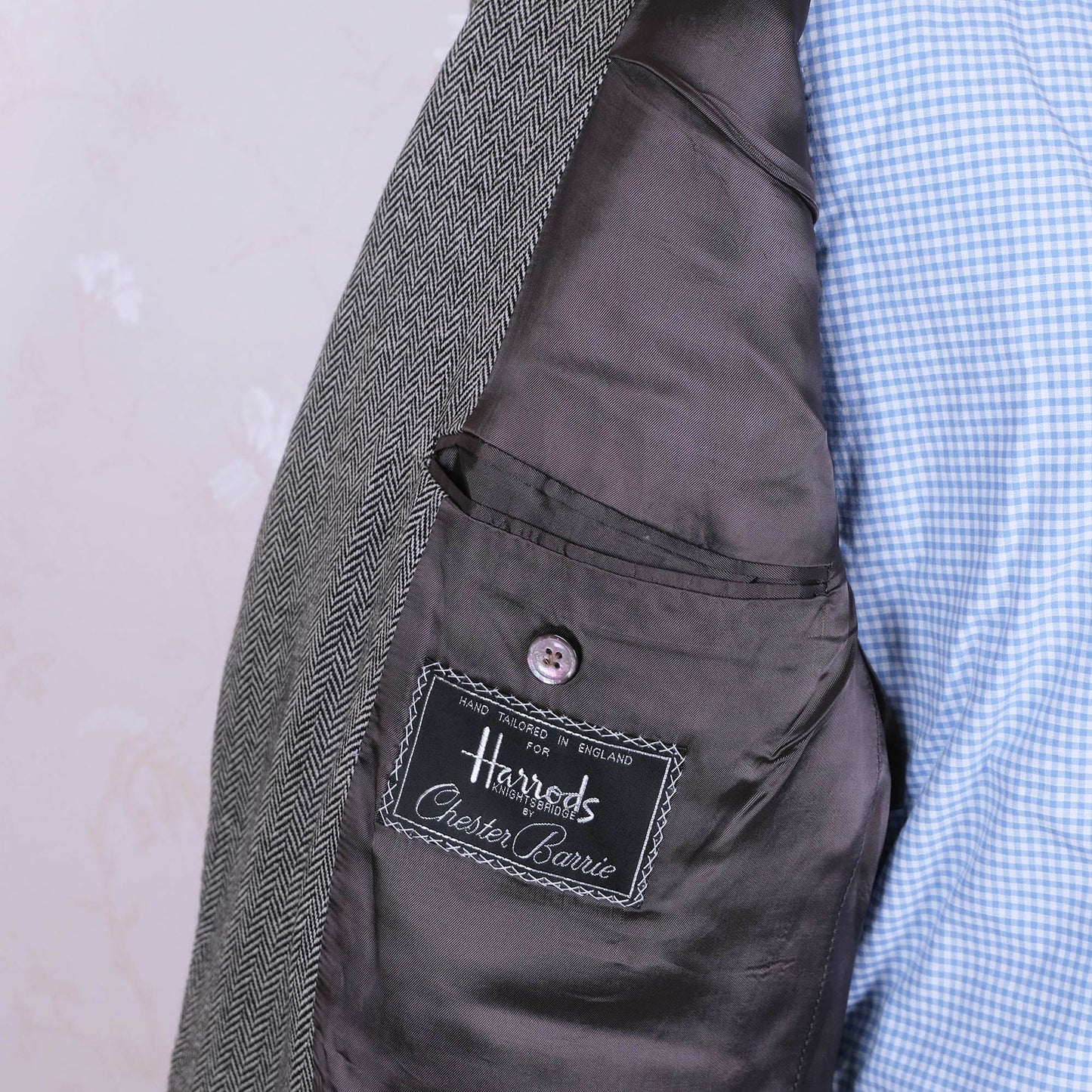 Chester Barrie, harmaa käsintehty kashmirtakki, koko 56, kalanruotokuvio