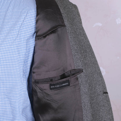 Chester Barrie, harmaa käsintehty kashmirtakki, koko 56, kalanruotokuvio