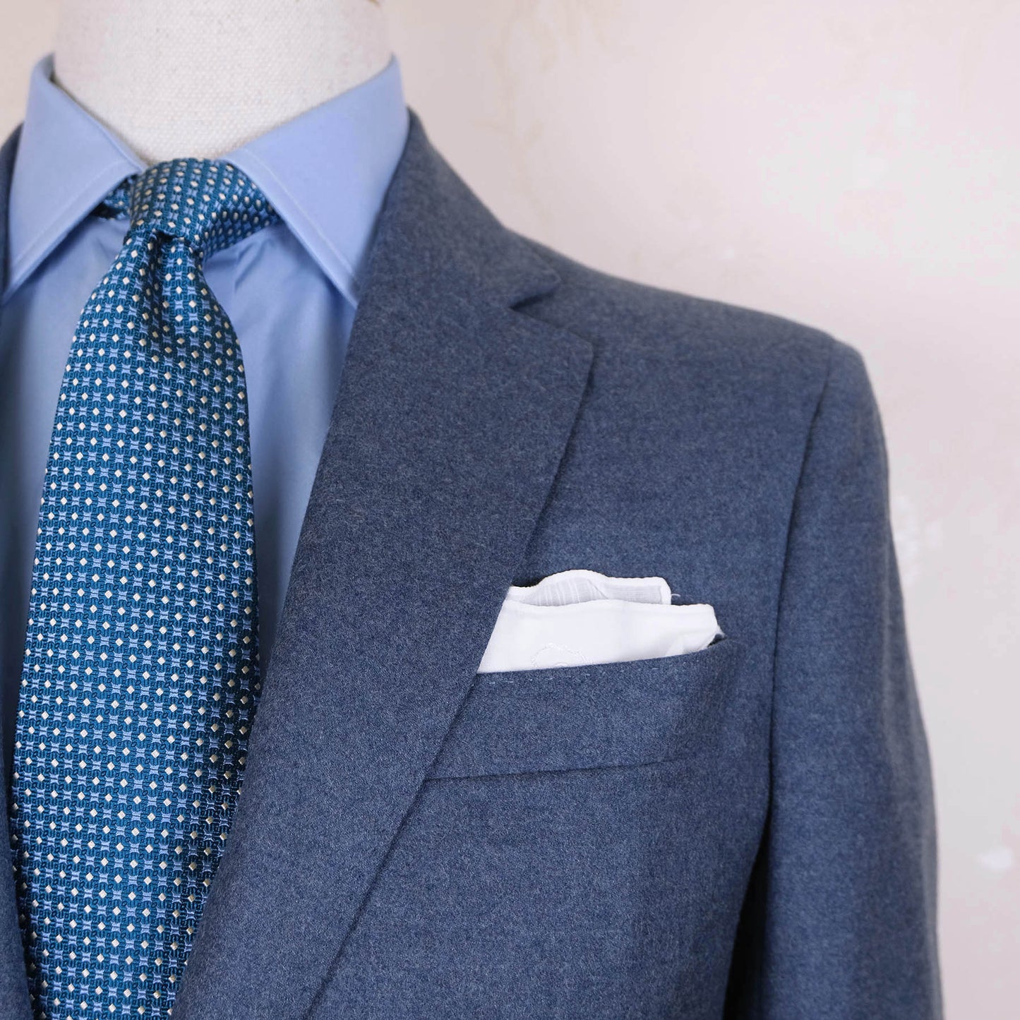 Tailor Eklund, blue bespoke suit, size 48EU, Finnish craftsmanship