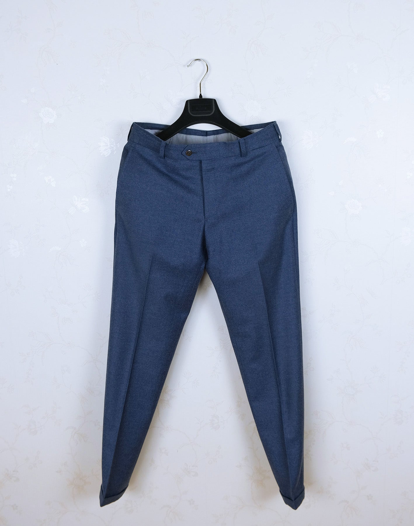 Tailor Eklund, blue bespoke suit, size 48EU, Finnish craftsmanship