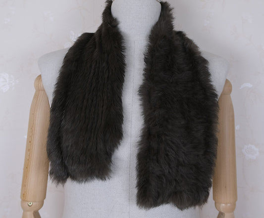 Yves Salomon, ruskea kaulaliina, kanin turkista